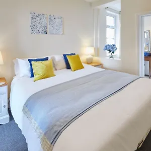 Apartment Host & - The Gallery